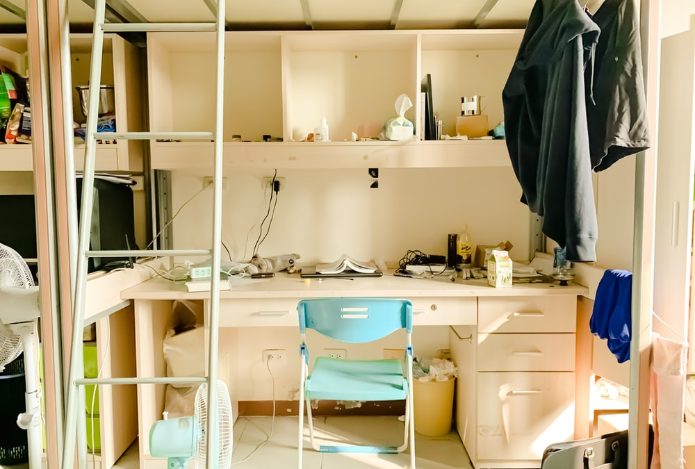 Relocating a Dorm Room – 4 Things to Consider