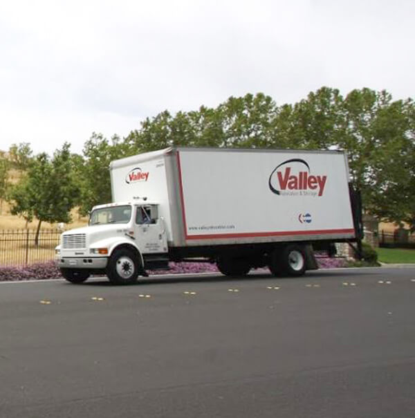 a professional commercial moving company truck
