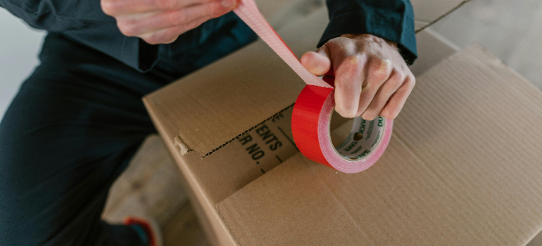 packing boxes 