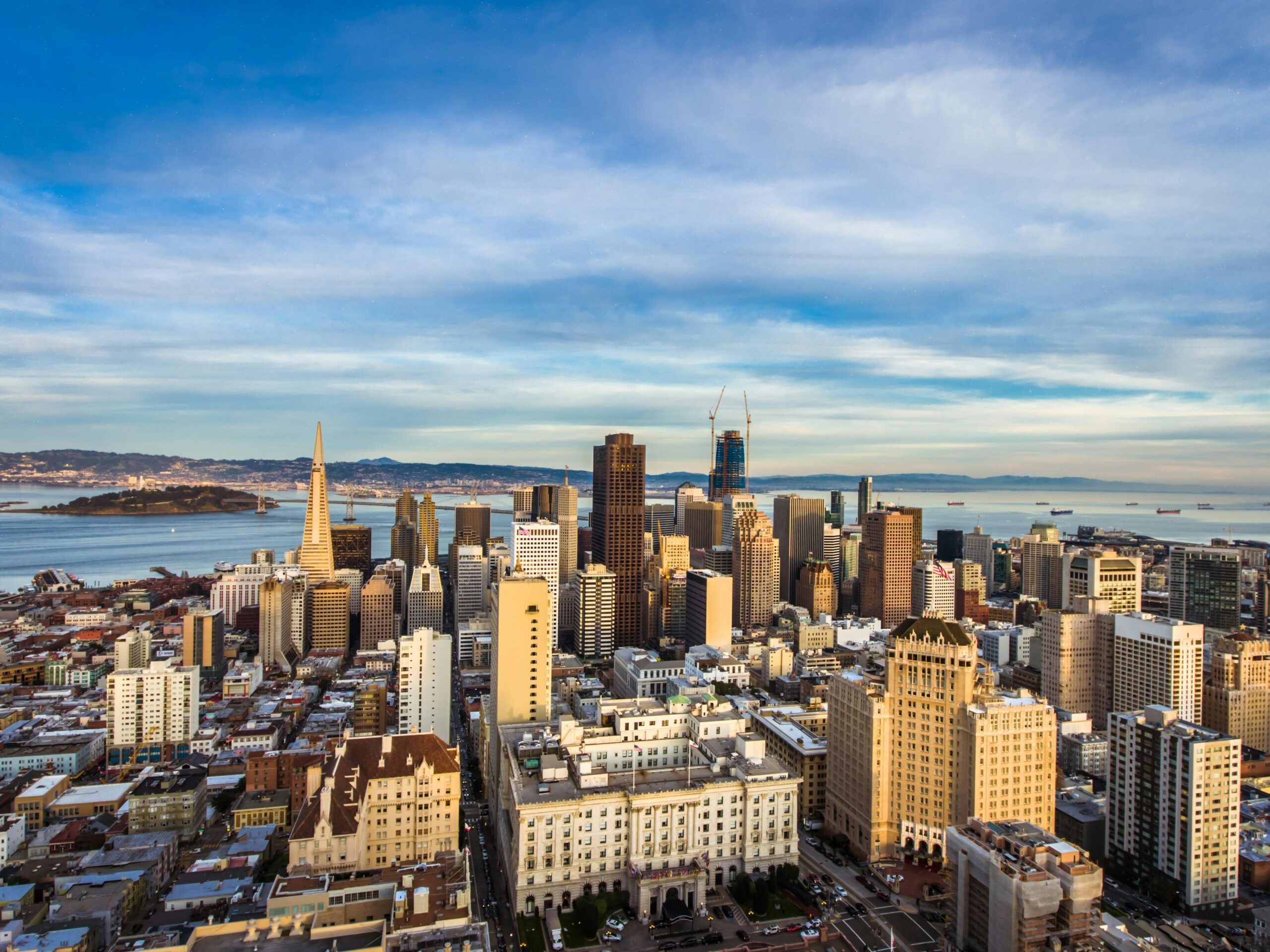 San Francisco during the daytime, the place you can enjoy when moving to the Bay Area for a job